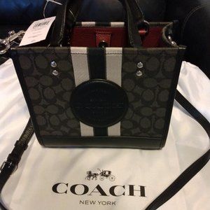 NEW WT Coach Dempsey 22 Tote